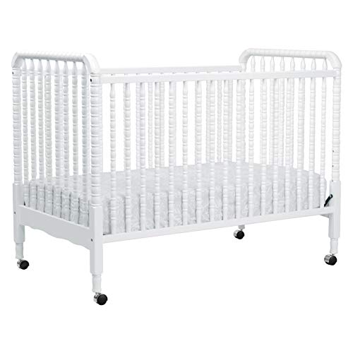 DaVinci Jenny Lind 3-in-1 Convertible Crib in White, Removeable Wheels, Greenguard Gold