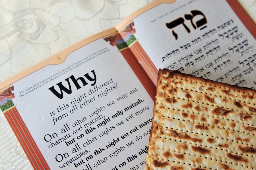 Preschool Haggadah Cover