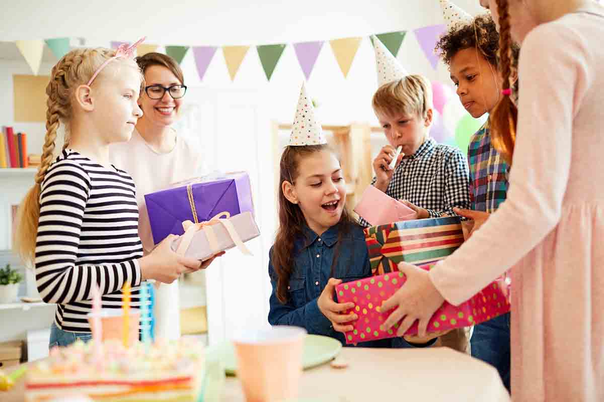 Top 30 Birthday and Festival Gift Ideas for Kids (5-8 Years)