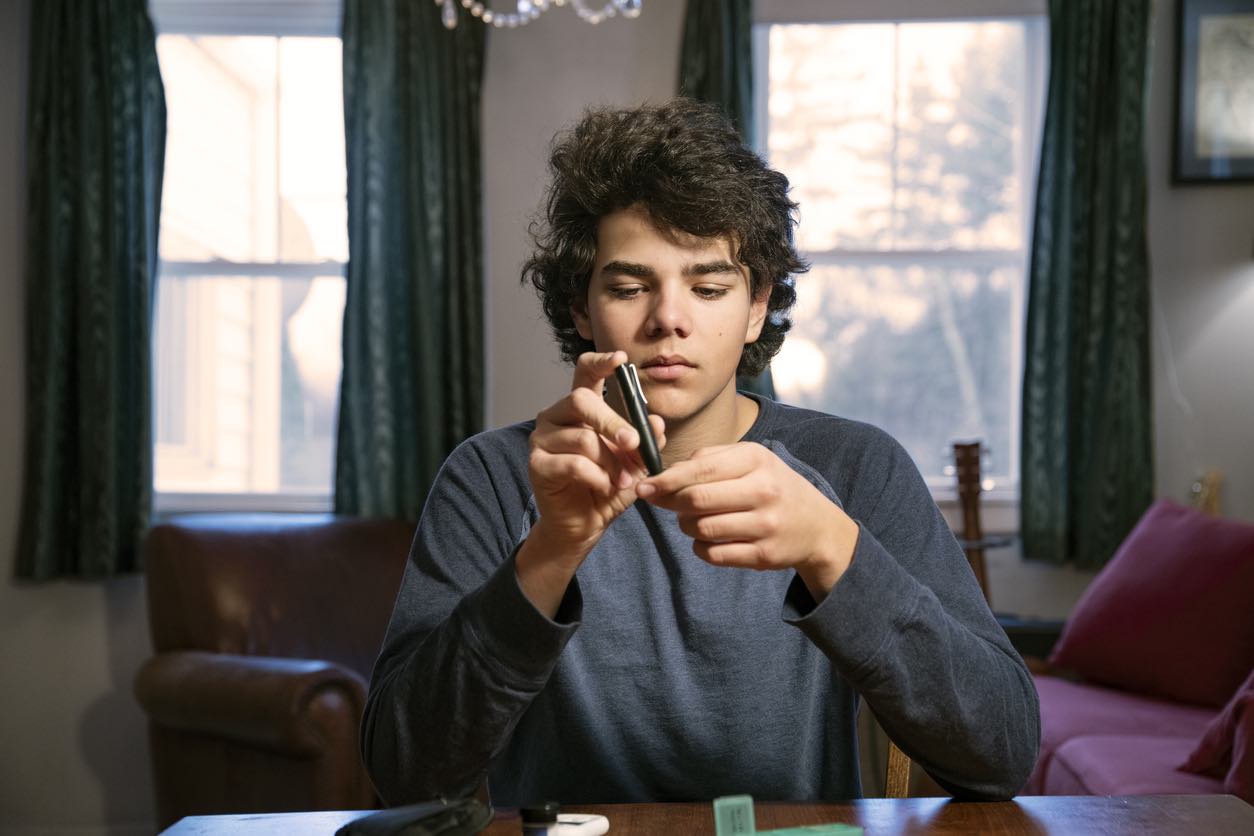 How My Teenage Son is Dealing with Type 1 Diabetes in College picture