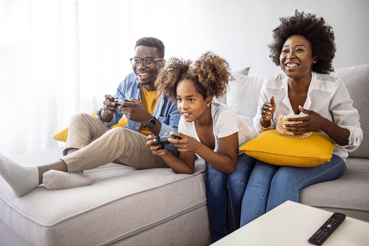 Best Online and Virtual Games to Play As a Family, With Kids
