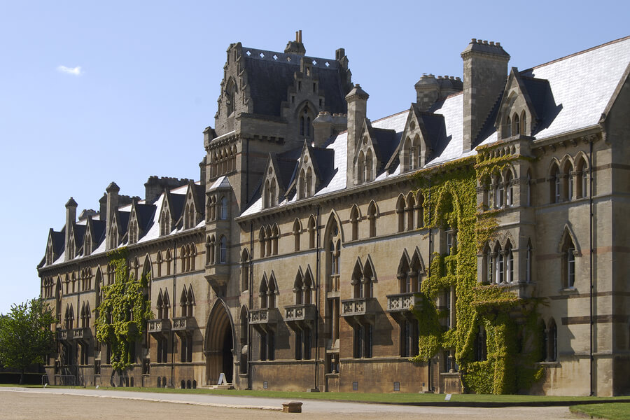 ChristchurchCollegeinOxford,England ChristchurchCollegeinOxford,England