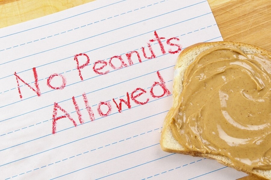 No peanuts allowed sign
