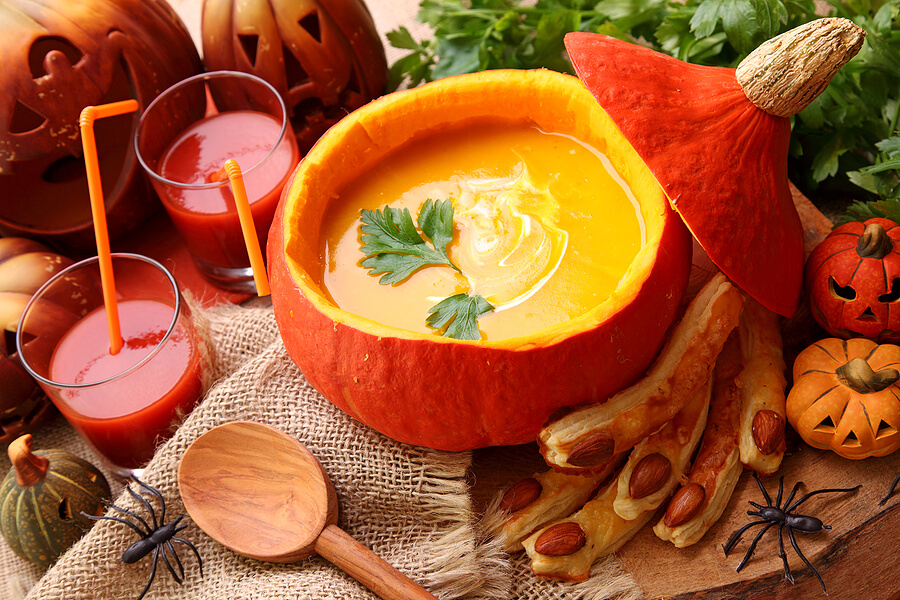 Pumpkinsoupforalloween8818114