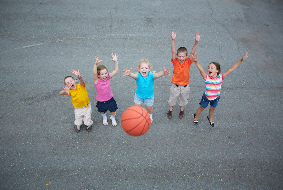 school resolution, kids play outdoors