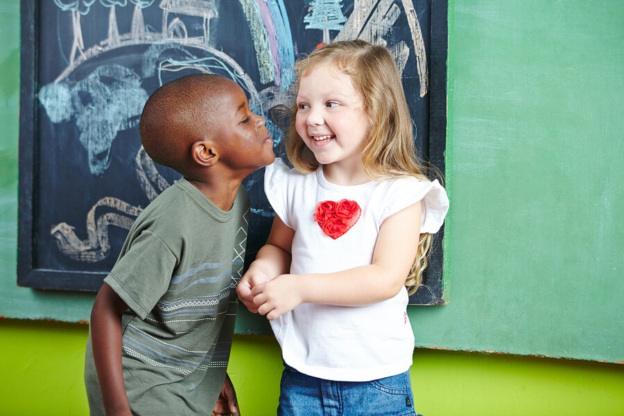 preschoolers kissing