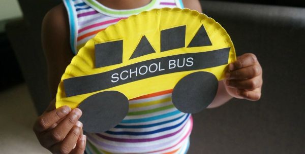Paper Plate School Bus DIY arts and crafts