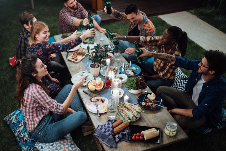 Tips for Planning a Friendsgiving