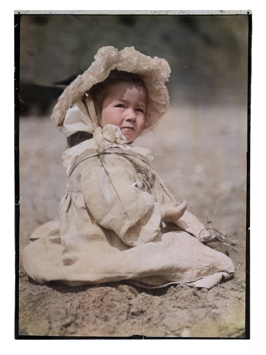 Victorian baby girl photo 