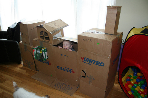 Activities for Toddlers: Cardboard Box Fort