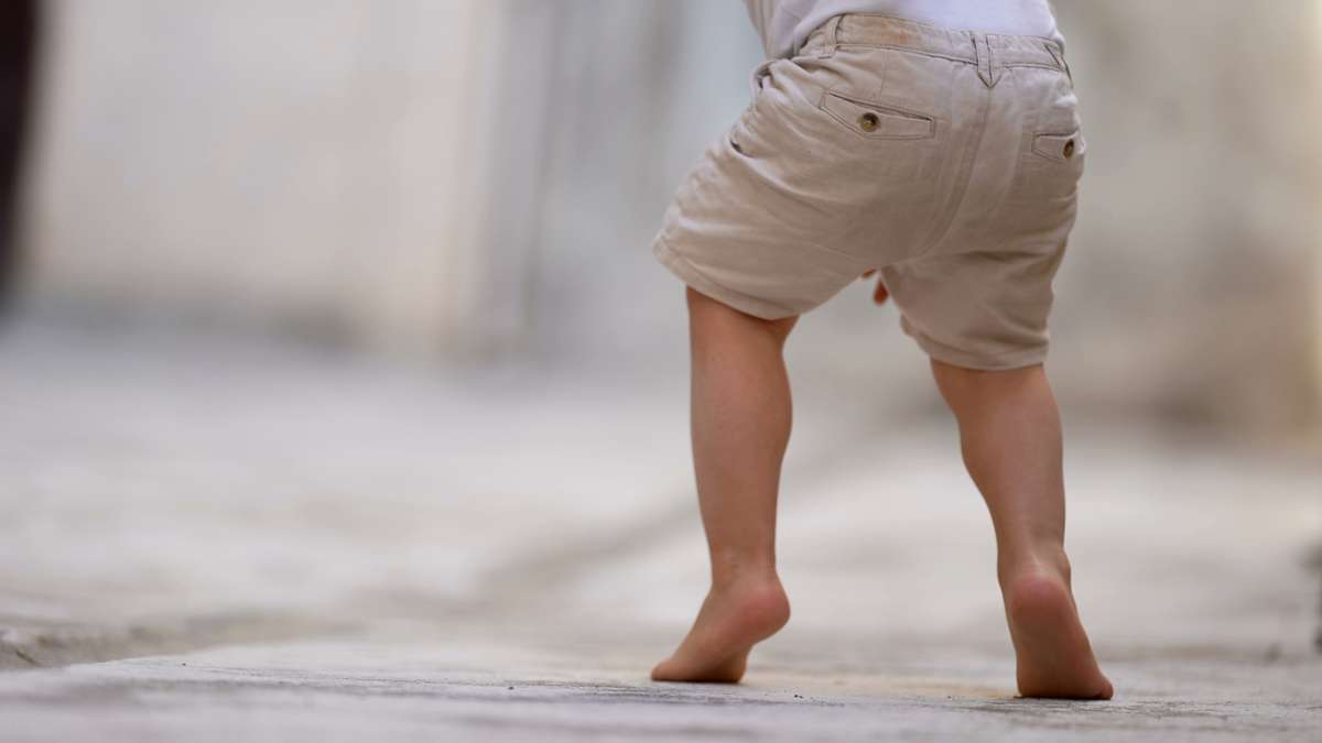 My Child Is Toe Walking: Is There a Bigger Problem?