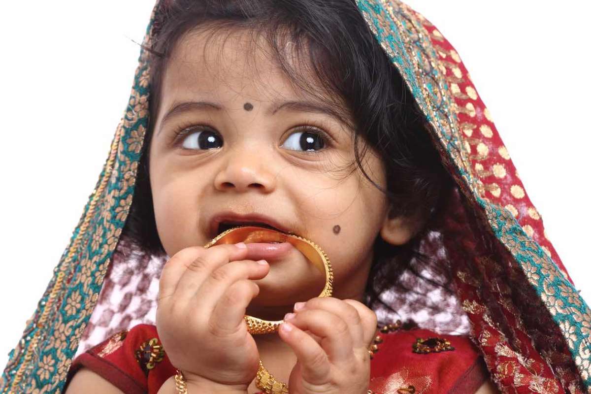 95 Tamil Baby Names for Girls and Boys