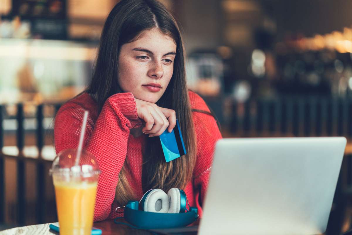 14 Credit Card Tips for Teens