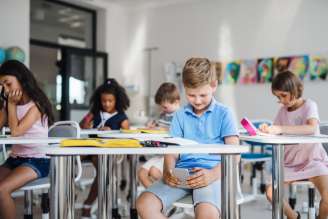 Child on smart phone