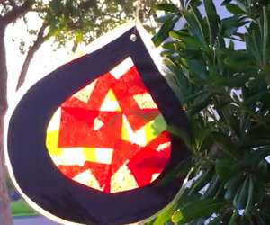 How to Make a Christmas Ornament Sun Catcher
