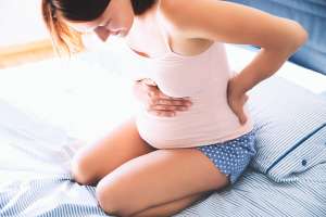 pregnant woman abdominal cramps