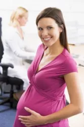 MaternityFashionTips,WomaninMaternityTop