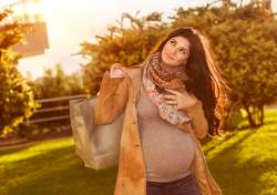 Pregnancy fall fashion