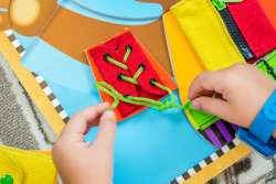 Laced Cards Art Activity for Kids
