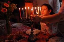 Separating Hanukkah from Christmas