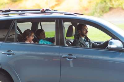 dad dropping kids off at school