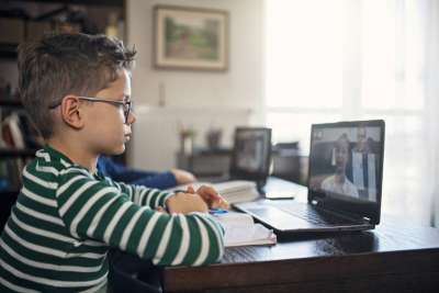 teachers, this is what parents need you to know about at-home learning