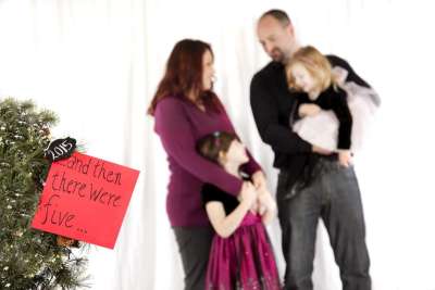 7 Fun Christmas Pregnancy Announcement Ideas