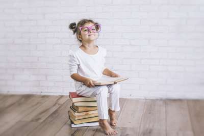 100 Girl Names That Mean Smart, Intelligent and Wise