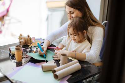 11 Easy Crafts with Toilet Paper Rolls to Do with Kids!