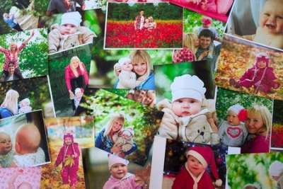 Photo Display Mobile