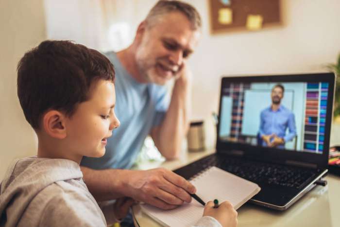 How to help your child thrive in online learning