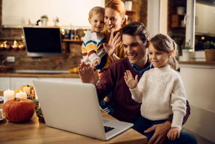 8 ways to celebrate Thanksgiving virtually