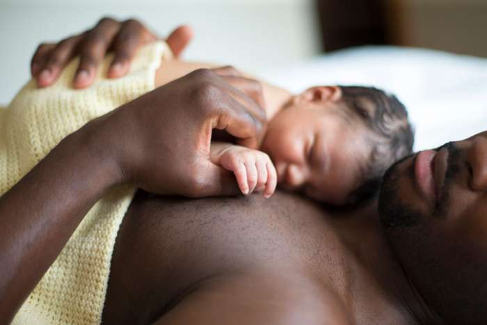 dad bonding with baby