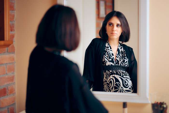 Woman in the mirror