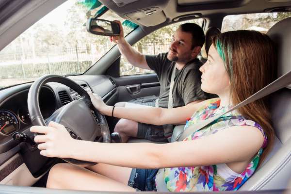 7 Safety Tips to Follow When Teaching Your Teen to Drive