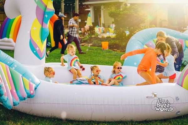 Danielle Busby from TLC’s Outdaughtered Keeps Her Girls Learning All Summer