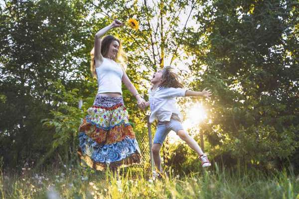 Free-Range Parenting: Just the Right Amount of Freedom or Too Extreme?