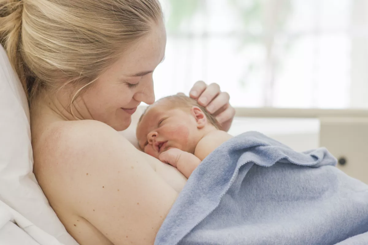Pregnancy Signs & Stages of Labor, Types of Delivery & Pain Advice ...