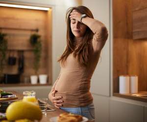 Are Pregnancy Migraines Linked to Miscarriages and Other Complications?